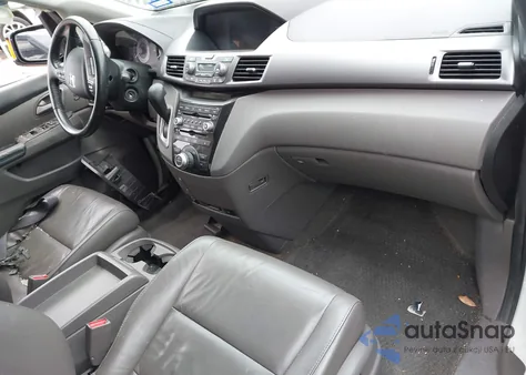 2013 Honda Odyssey Touring/Touring Elite from USA, damaged, VIN 5FNRL5H96DB074819